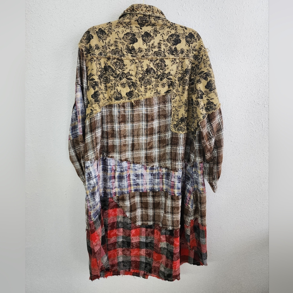 POL Patchwork Jacket/Duster - Picture 3 of 5